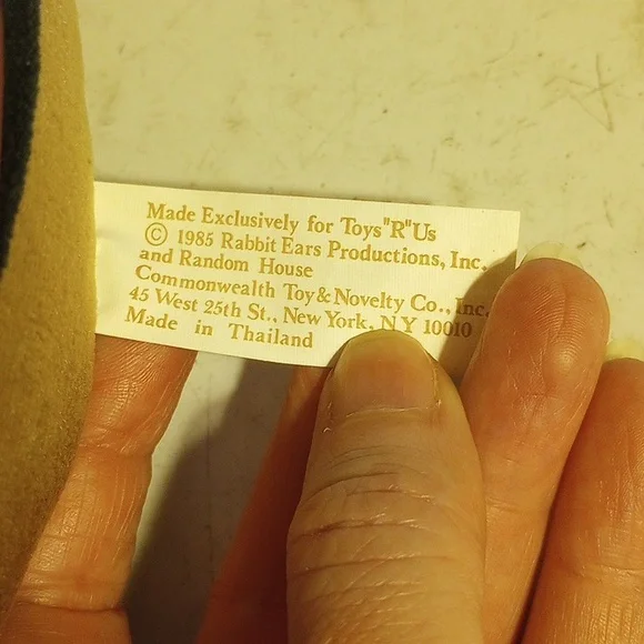 Velveteen Rabbit, Vintage 1985, Brown w/ Green Jacket & Hat, Random House - Picture 4 of 4